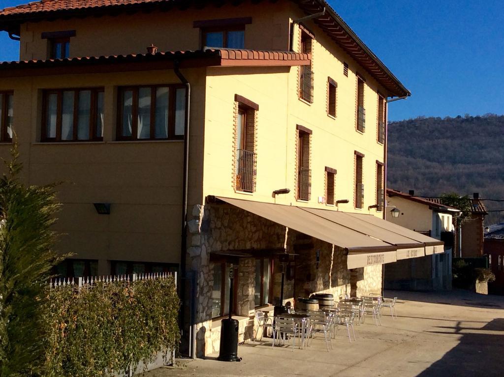 Hotel Rural Los Roturos Maestu Exterior photo